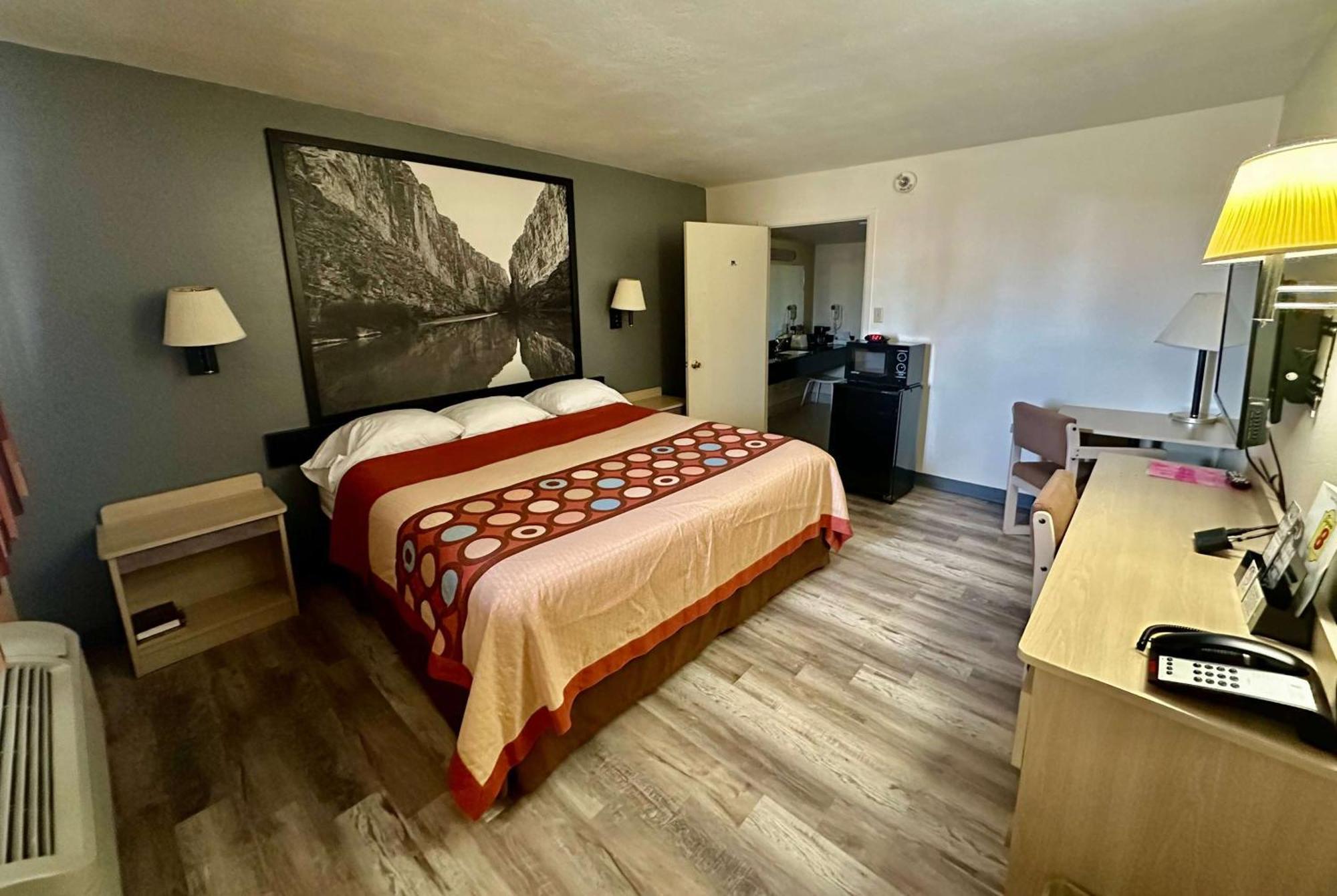 Hotel Super 8 By Wyndham Tx