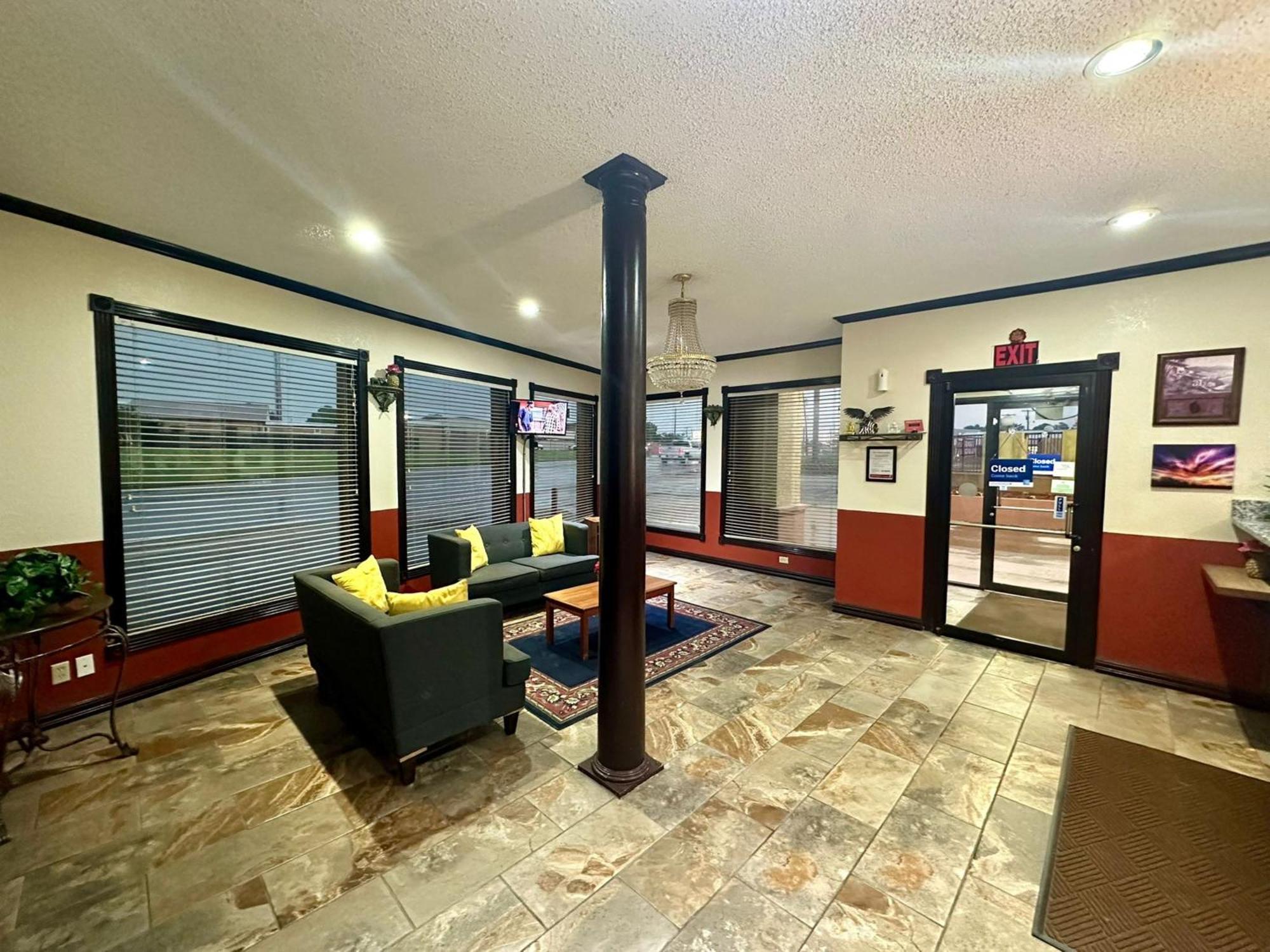 Super 8 By Wyndham Tx 2*